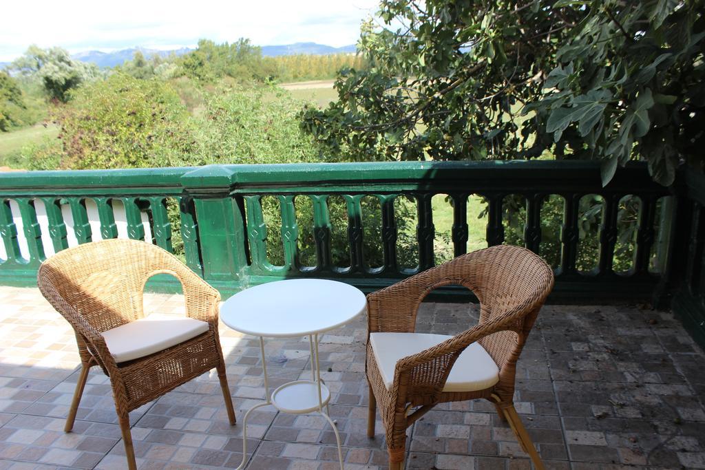 Hotel Valle del Oja Casalarreina Esterno foto
