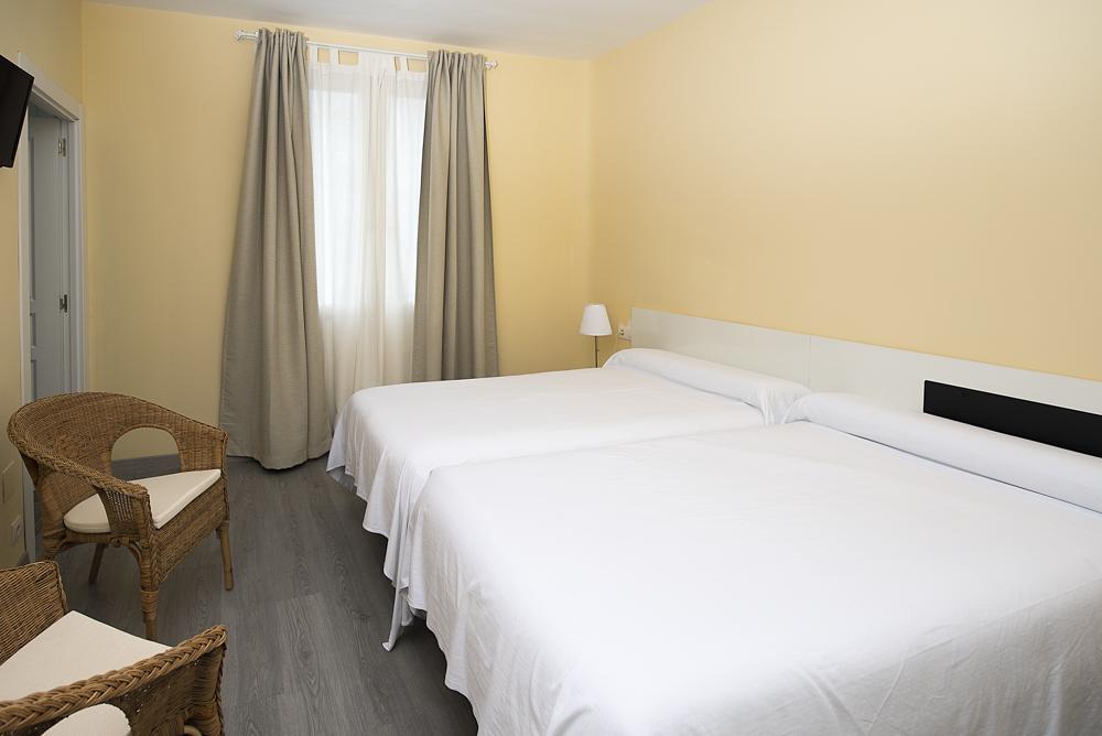 Hotel Valle del Oja Casalarreina Esterno foto